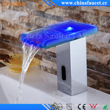 Wasserfall Beelee automatische LED-Sensor Wasserhahn mit CE-Zulassung